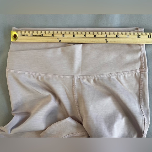 Nike Womens Yoga Wrap High Waist Leggings Plum Chalk‎ Barely Rose Medium - Picture 4 of 12
